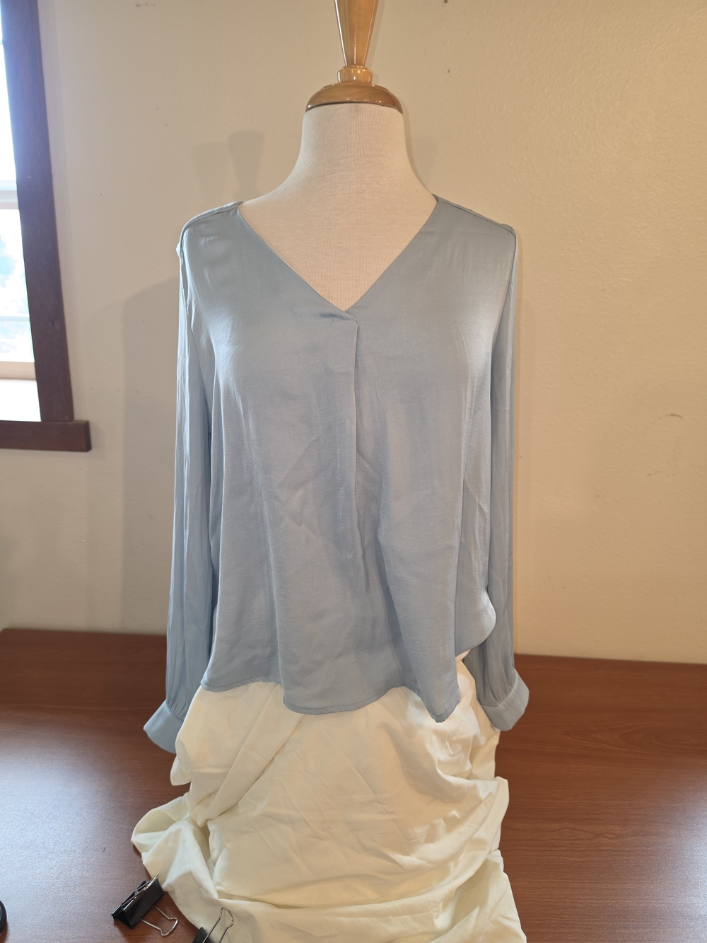 Active USA Light Blue V-Neck Long Sleeve Blouse